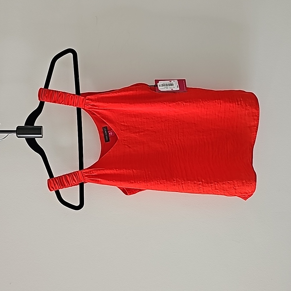 Vince Camuto tank in Polyester
